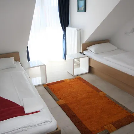 Apartment Residenz Passat 2 *